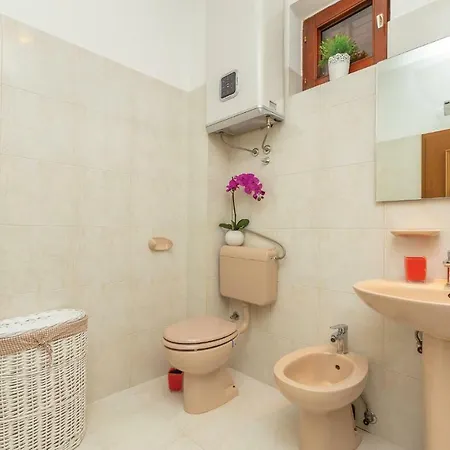 Holiday Rozat Gornji Croatia Prázdninový dům